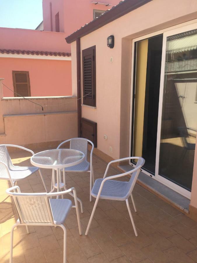 Casa Vacanze La Pergola@ Villa Terrasini Exteriör bild